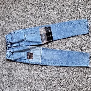 Hollister Ultra High Rise Patchwork Mom Jean